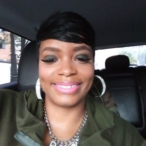 Meet your Posher, Weatherly